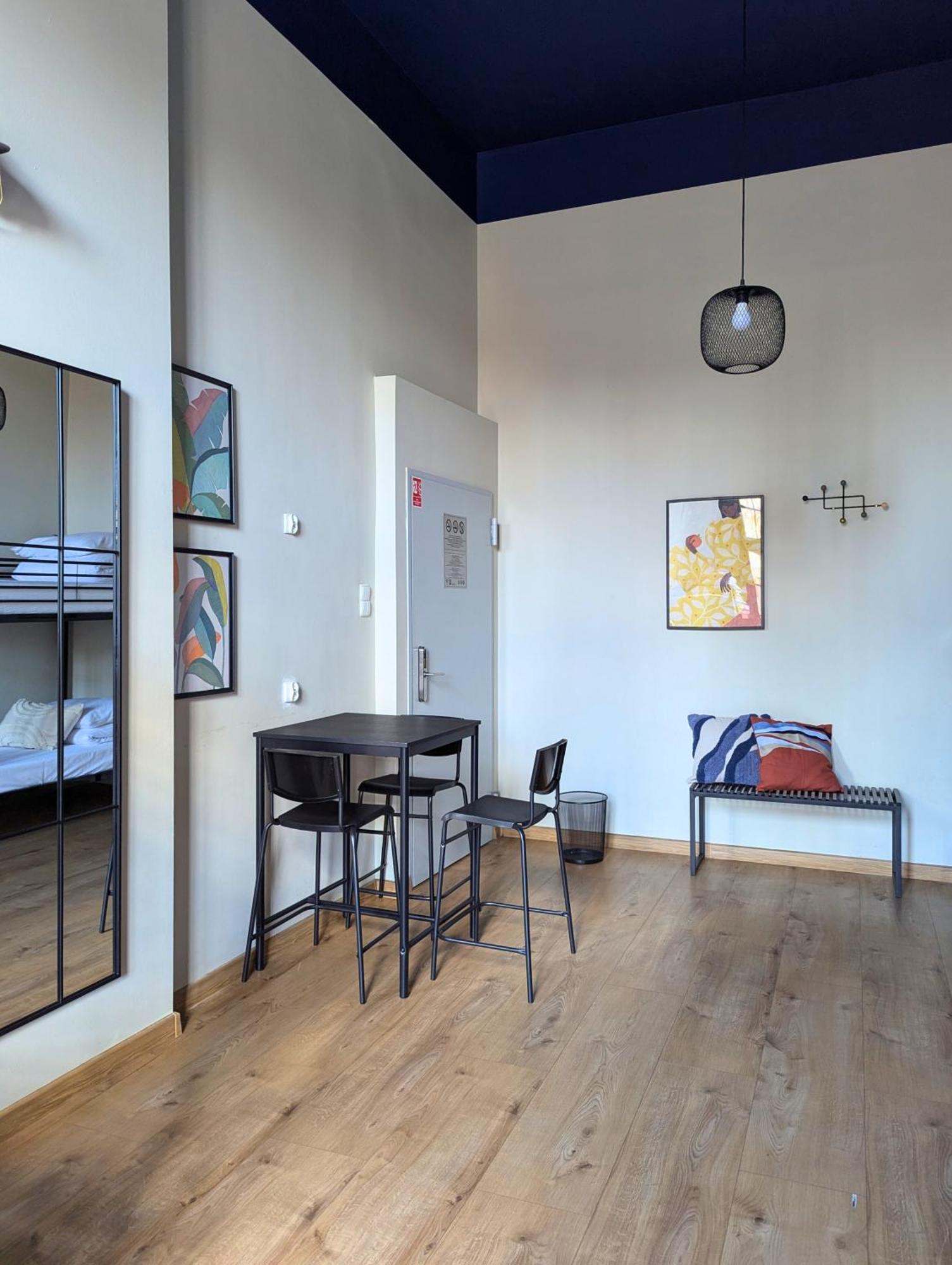 Hostel Quantum *